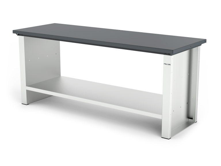 Banco da lavoro ad altezza fissa, con piano in acciaio standard da 3 mm, fianchi standard e ripiano grande. L 2000 mm